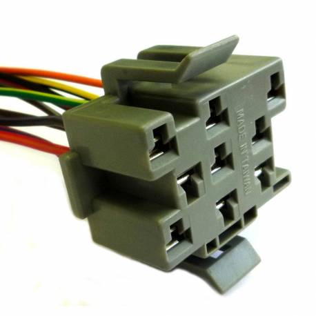 CONNECTOR SWITCH LIGTH FORD HS106-109-110-116-117-186 9W